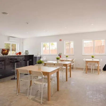 | W/ Private Pool, Tennis Courts & Golf Putt *