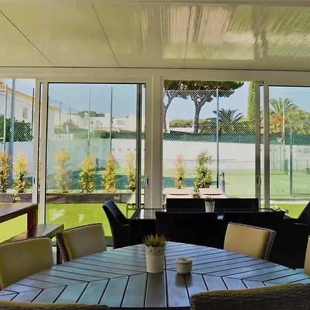 别墅 W Private Pool Tennis Courts & Golf Putt 维拉摩拉