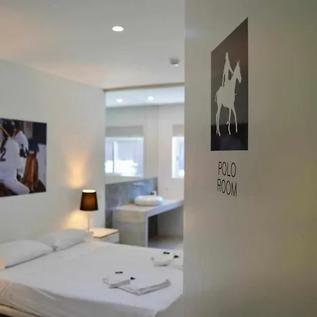 别墅 W Private Pool Tennis Courts & Golf Putt 维拉摩拉