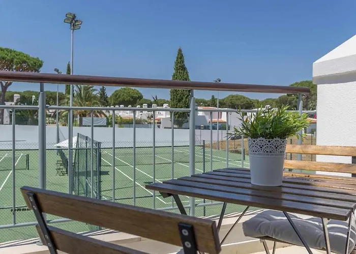 | W/ Private Pool, Tennis Courts & Golf Putt * Vilamoura